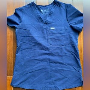 Figs Catarina scrub top - small with bleach stain